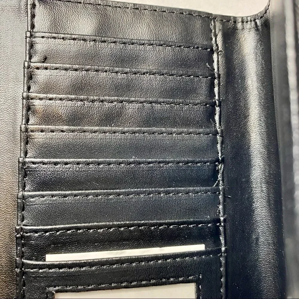 Kut from the Kloth black and white striped wallet
